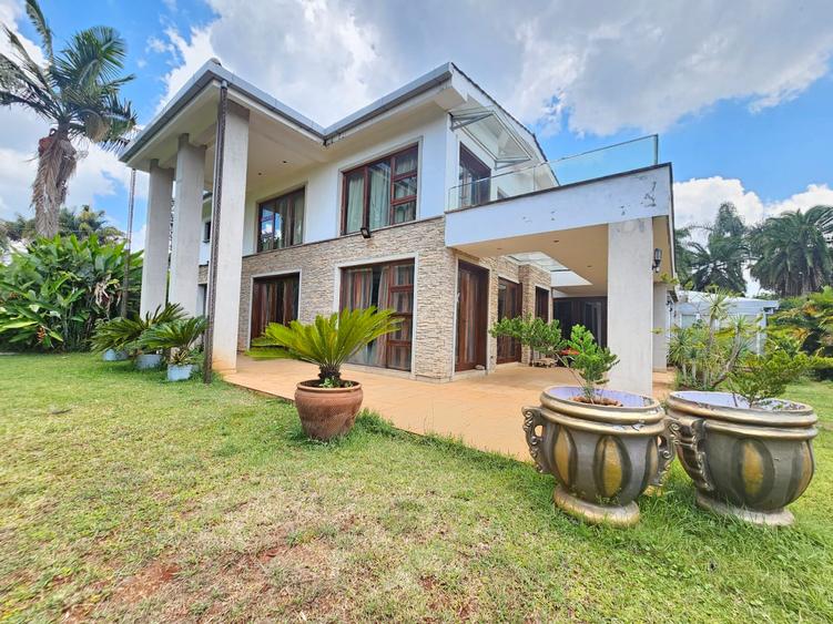 6 Bed House with En Suite in Kitisuru