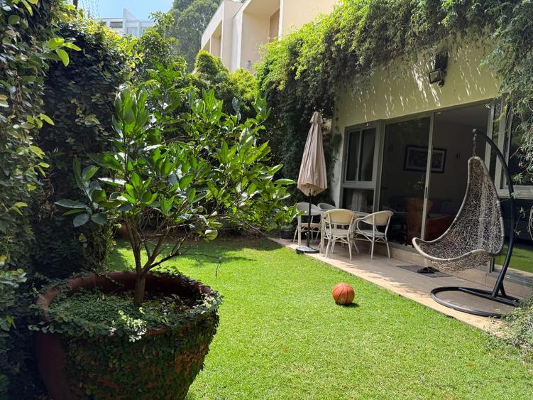 4 Bed Townhouse with En Suite in Kileleshwa 4 Bed Townhouse with En Suite in Kileleshwa