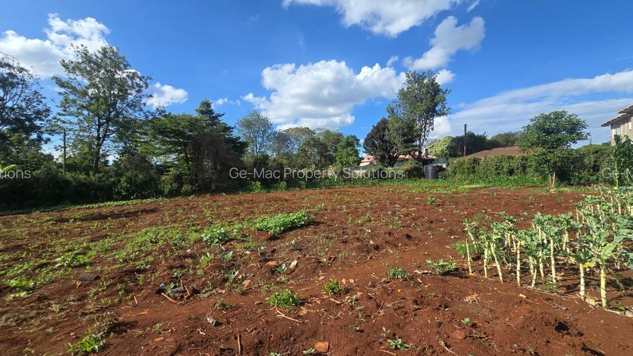 1 ac Land in Runda
