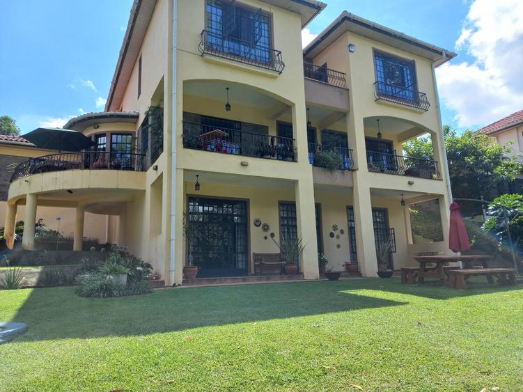 5 Bed Townhouse with En Suite in Lower Kabete