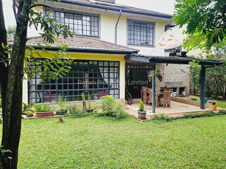 4 Bed House with En Suite in Kiambu Road