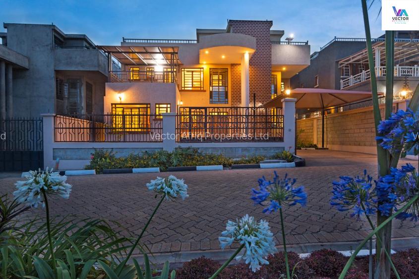 4 Bed Townhouse with En Suite in Ngong