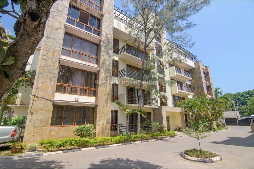 3 Bed Apartment with En Suite at Links Road