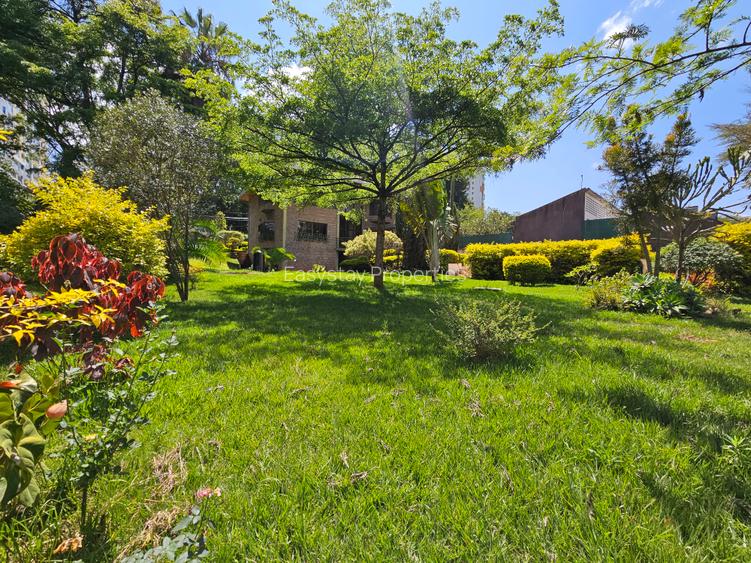 5 Bed House with En Suite in Kileleshwa