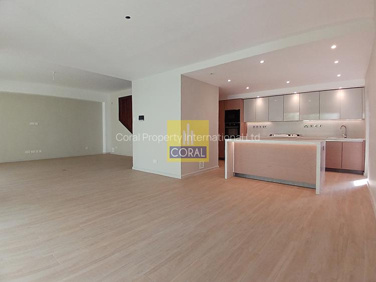 5 Bed House in Kyuna