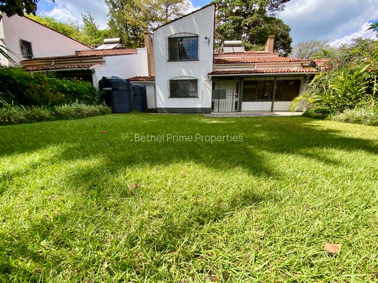 4 Bed House with En Suite in Muthaiga