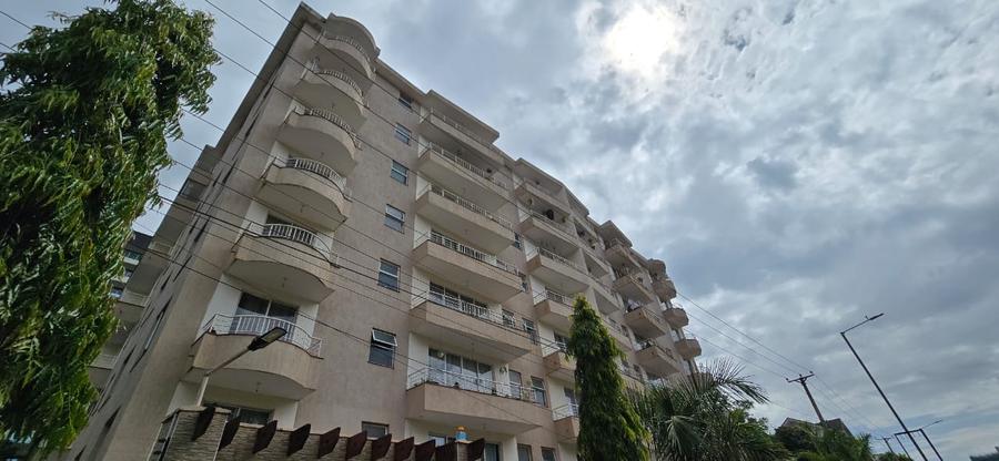 4 Bed Apartment with En Suite at 6Th Parklands 4 Bed Apartment with En Suite at 6Th Parklands