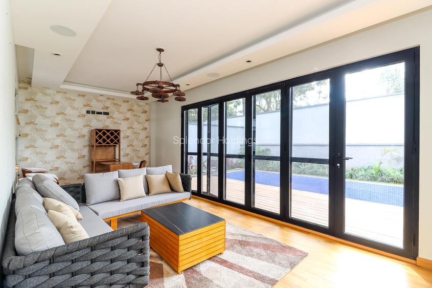 4 Bed Townhouse with En Suite in Lavington