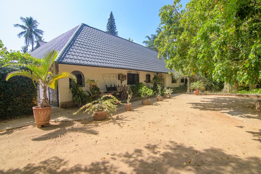 4 Bed House with En Suite at Mtangani Area