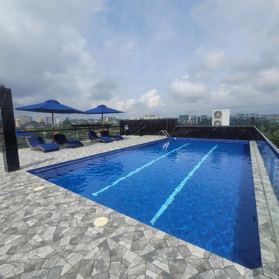 2 Bed Apartment with En Suite at Riverside Drive