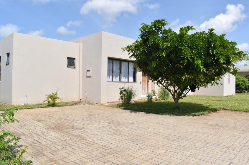 3 Bed House with En Suite in Vipingo