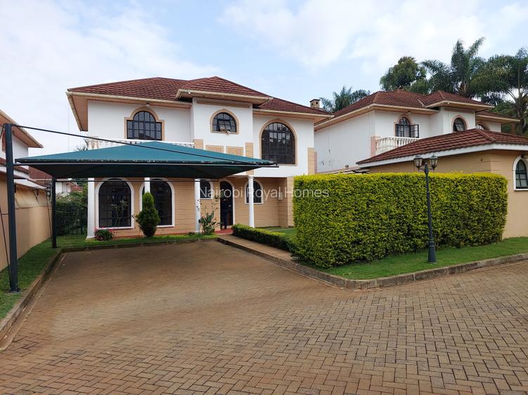 4 Bed House with En Suite at Meadows