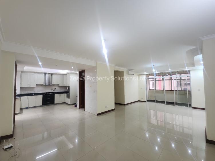 2 Bed Apartment with En Suite in Parklands