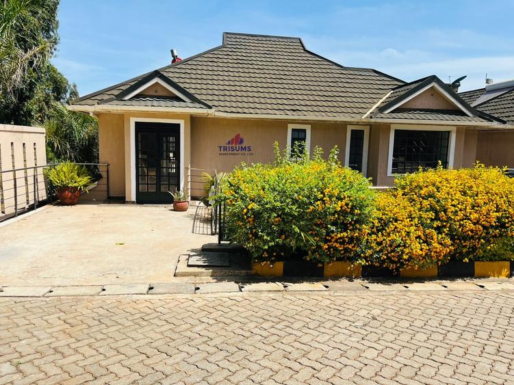 5 Bed Townhouse with En Suite in Kitisuru