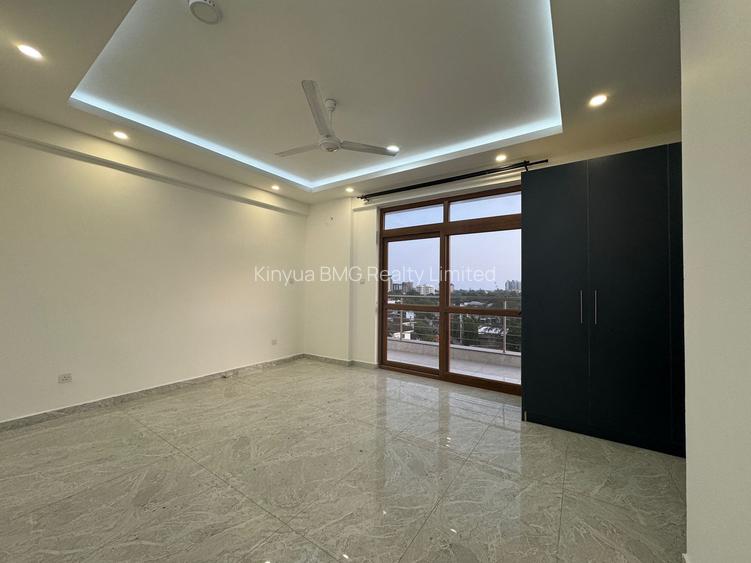 3 Bed Apartment with En Suite in Nyali Area