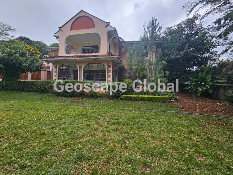 4 Bed House with En Suite in Runda 4 Bed House with En Suite in Runda