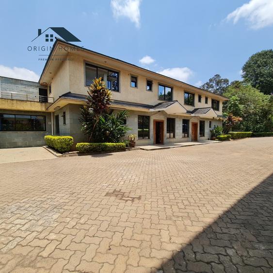 10 Bed House with En Suite at Lower Kabete