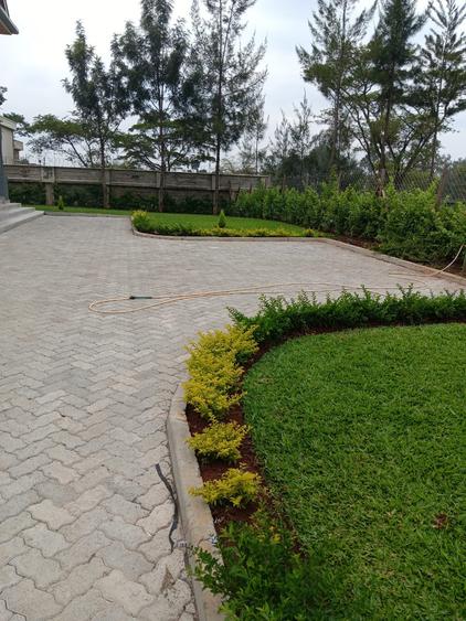 5 Bed House with En Suite at Garden Estate - Ansicht 3