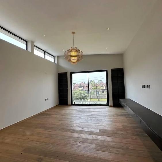 5 Bed Townhouse with En Suite in Runda - Bild 6