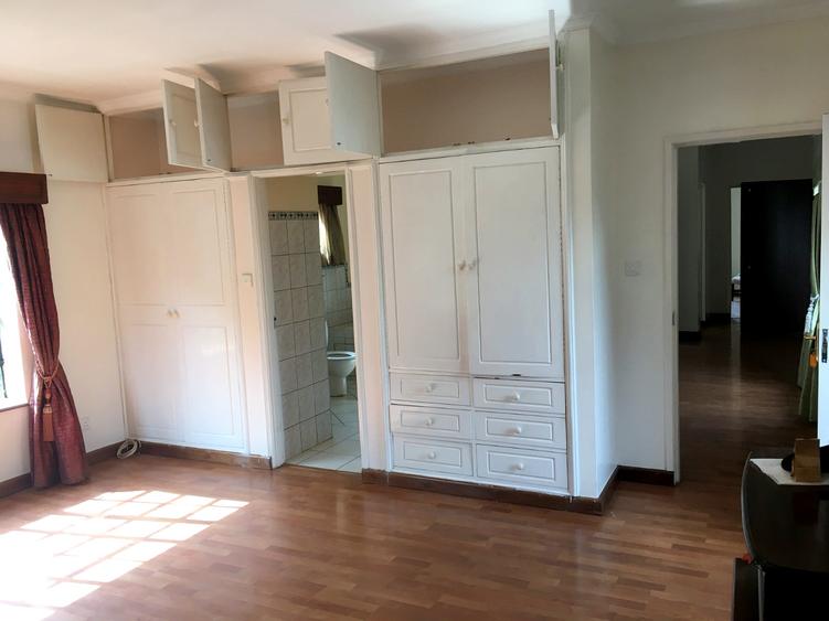 4 Bed House with En Suite at Runda Groove - Ansicht 4