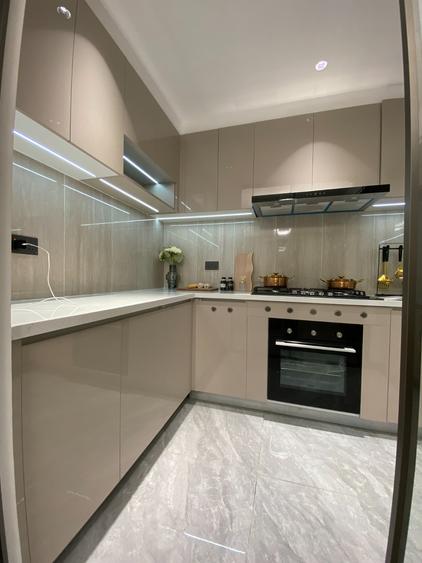 3 Bed Apartment with En Suite at Westlands - Widok 6