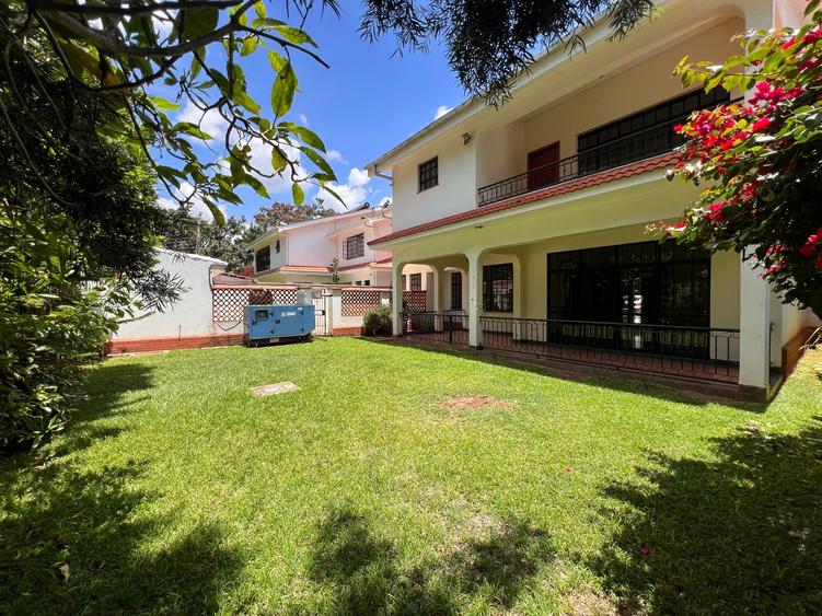 5 Bed Villa with En Suite in Lavington 5 Bed Villa with En Suite in Lavington