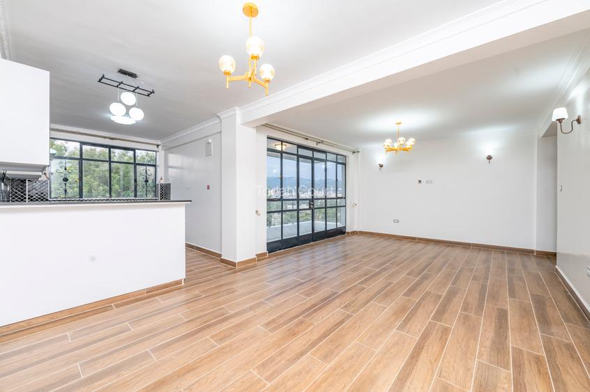 2 Bed Apartment with En Suite at Hill Top Road