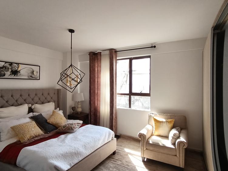 2 bed apartment with swimming pool at race