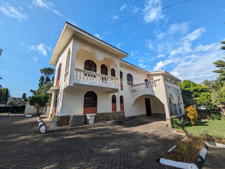 4 Bed Townhouse with En Suite in Nyali Area