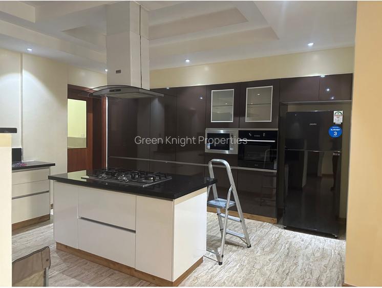 Serviced 4 Bed Apartment with En Suite in Kileleshwa