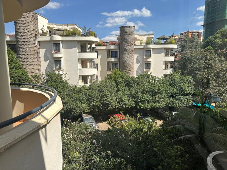 Serviced 3 Bed Apartment with En Suite in Lavington