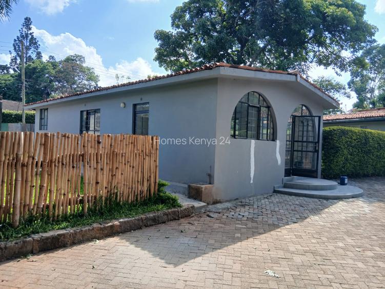 2 Bed House in Ridgeways