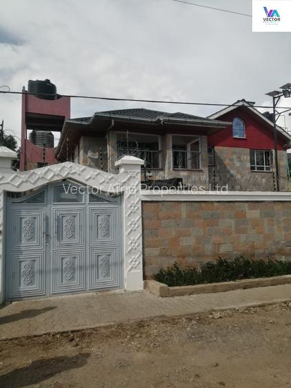 5 Bed Townhouse with En Suite in Syokimau