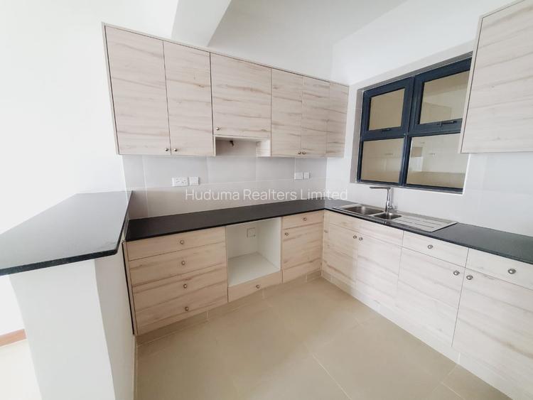 2 Bed Apartment with En Suite at Lantana Road