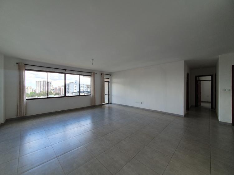 2 Bed Apartment with En Suite in Parklands