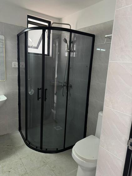 1 Bed Apartment with Gym in Kilimani - Widok 4