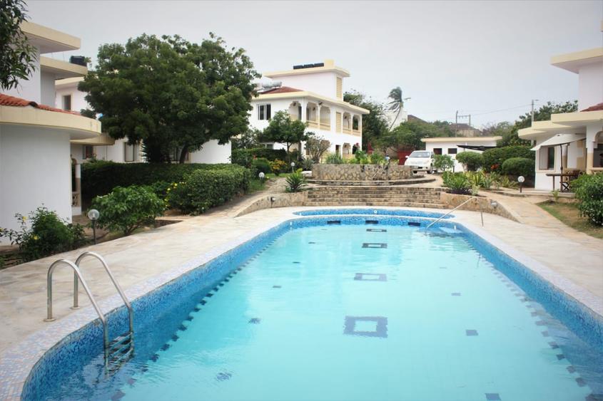 3 Bed Villa with En Suite in Watamu - Vista 2