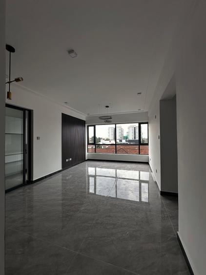 1 Bed Apartment with Swimming Pool in Lavington - Aanzicht 5