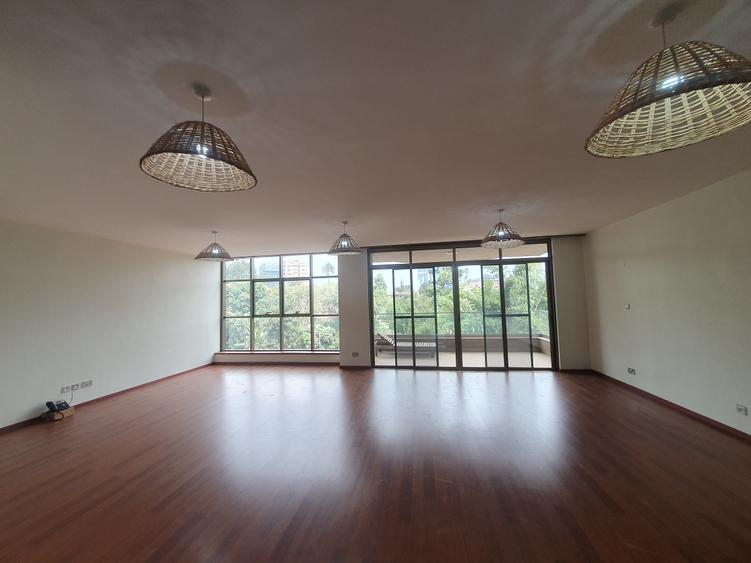 3 Bed Apartment with En Suite at 6Th Parklands Avenue