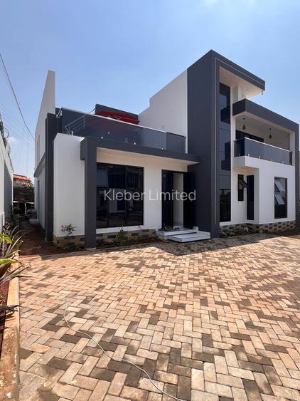 5 Bed House with En Suite in Ruiru