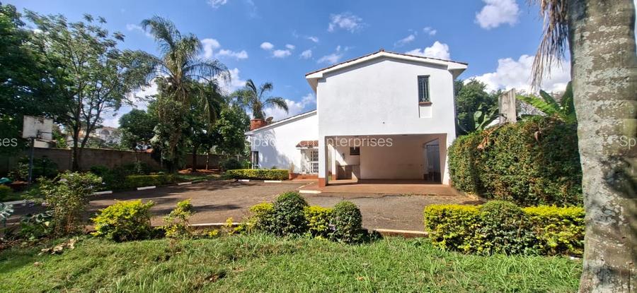 Commercial Property with Parking in Gigiri