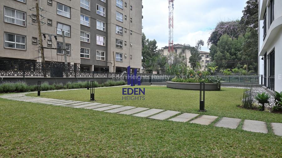 5 Bed Apartment with En Suite at General Mathenge