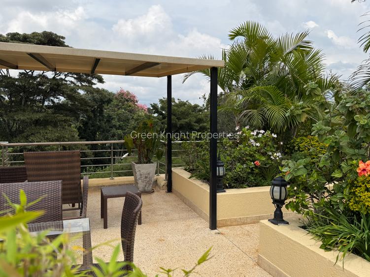 Serviced Studio Apartment with En Suite in Lavington