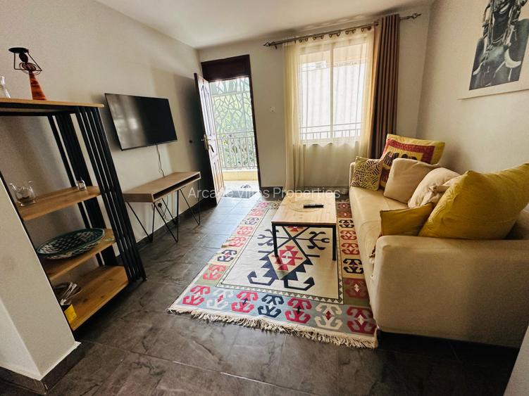 Serviced 1 Bed Apartment with En Suite in Riverside