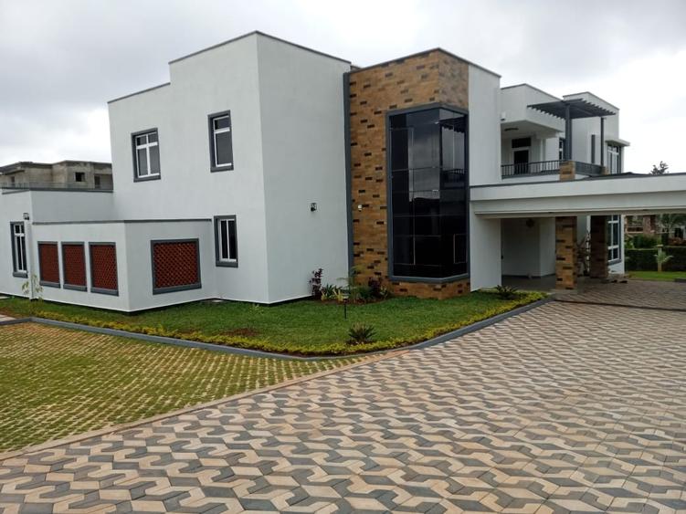 4 Bed Townhouse with En Suite in Tatu City