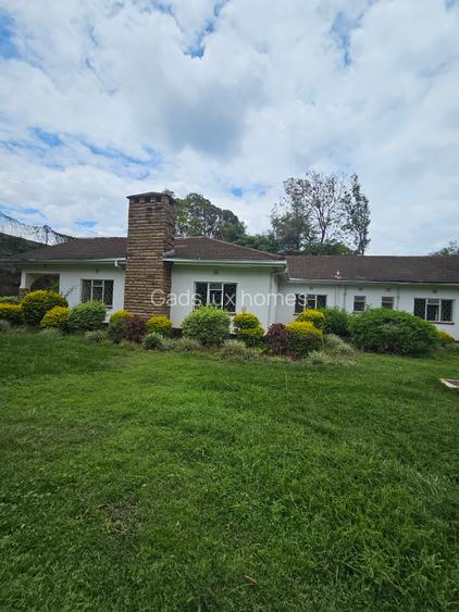 0.8 ac Commercial Property with Service Charge Included at Riverside