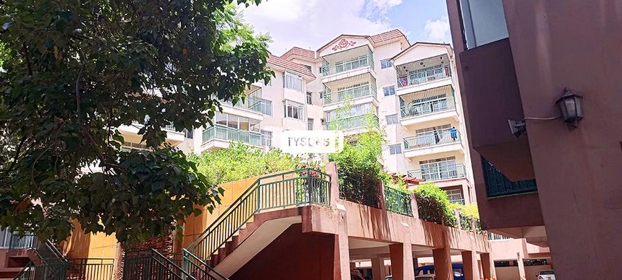 3 Bed Apartment with En Suite in Lavington