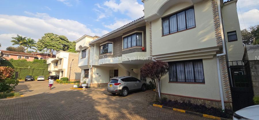 5 Bed Townhouse with En Suite at Grevillea Grove