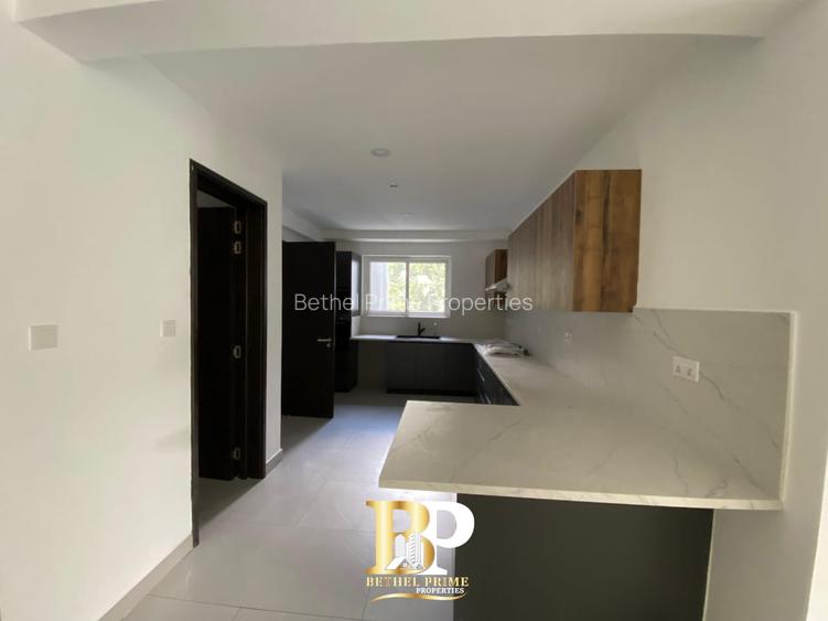 3 Bed Apartment with En Suite in General Mathenge