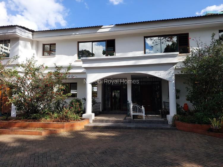 4 Bed Townhouse with En Suite at Gem Lane